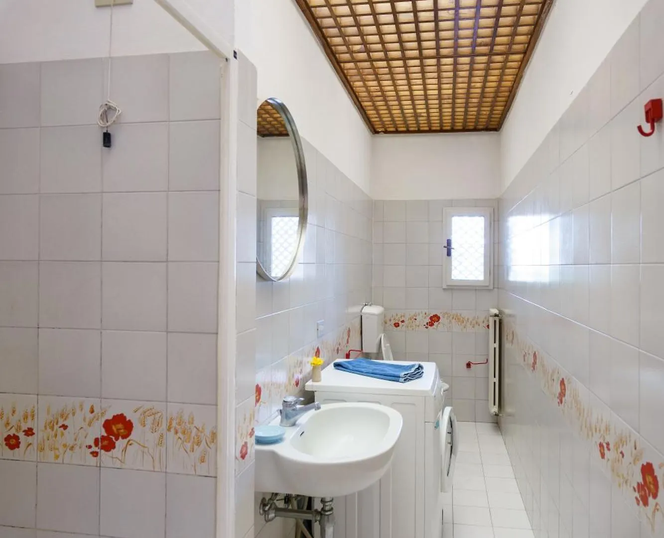 פירנצה Family Apartment Near Stadium 0*,