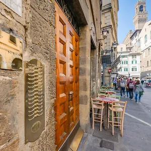 Apartament Dante States, Florencja